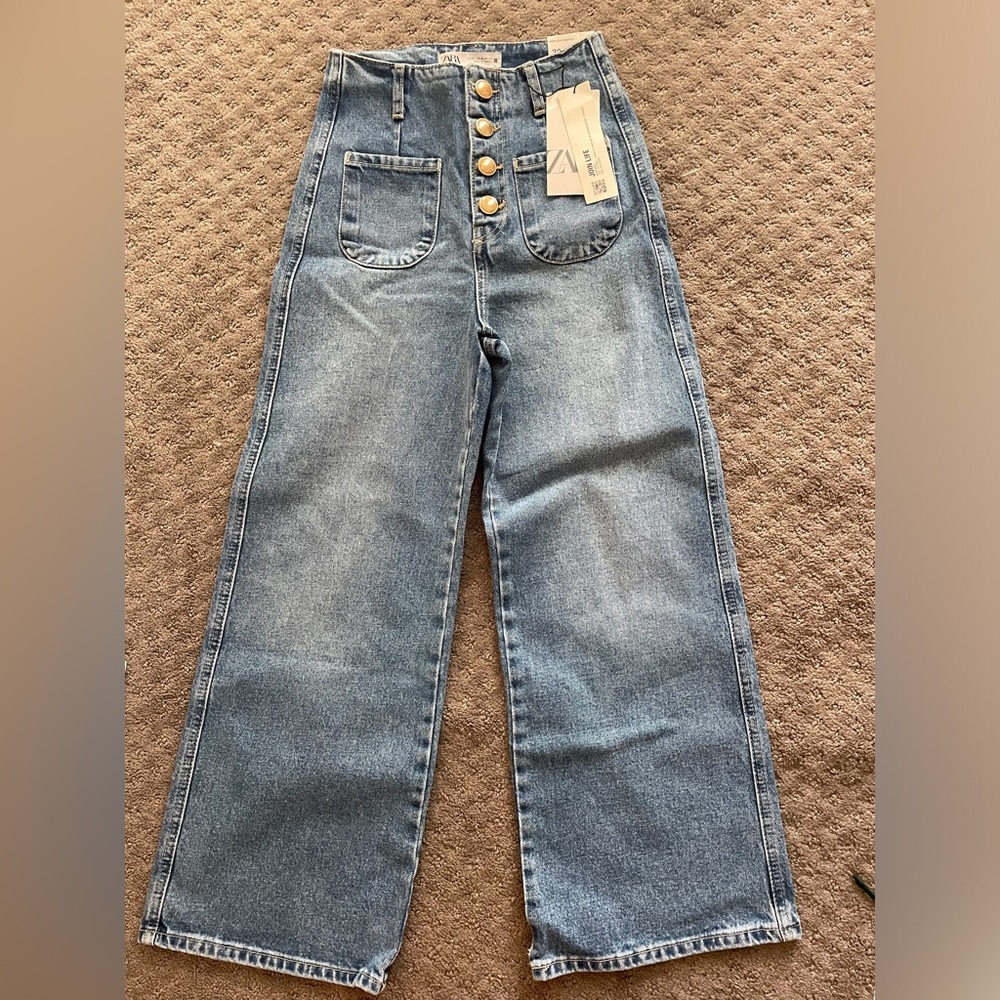 Zara Wide Leg Cropped Jeans!